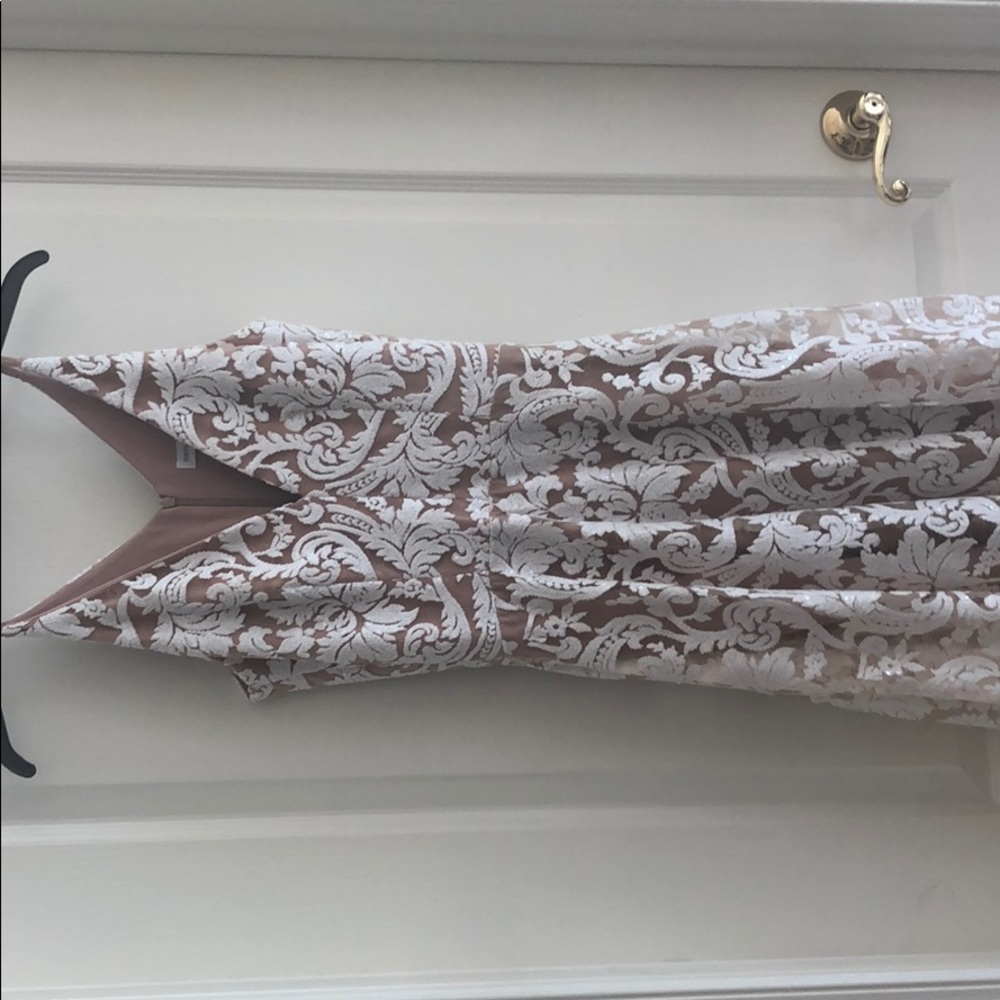 Dress the Population ivory shimmer dress